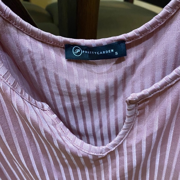 Crop top - Picture 4 of 4